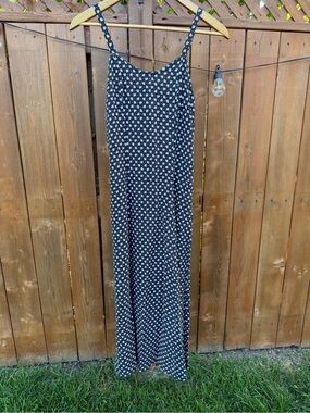 VTG Black and White Floral Maxi Dress